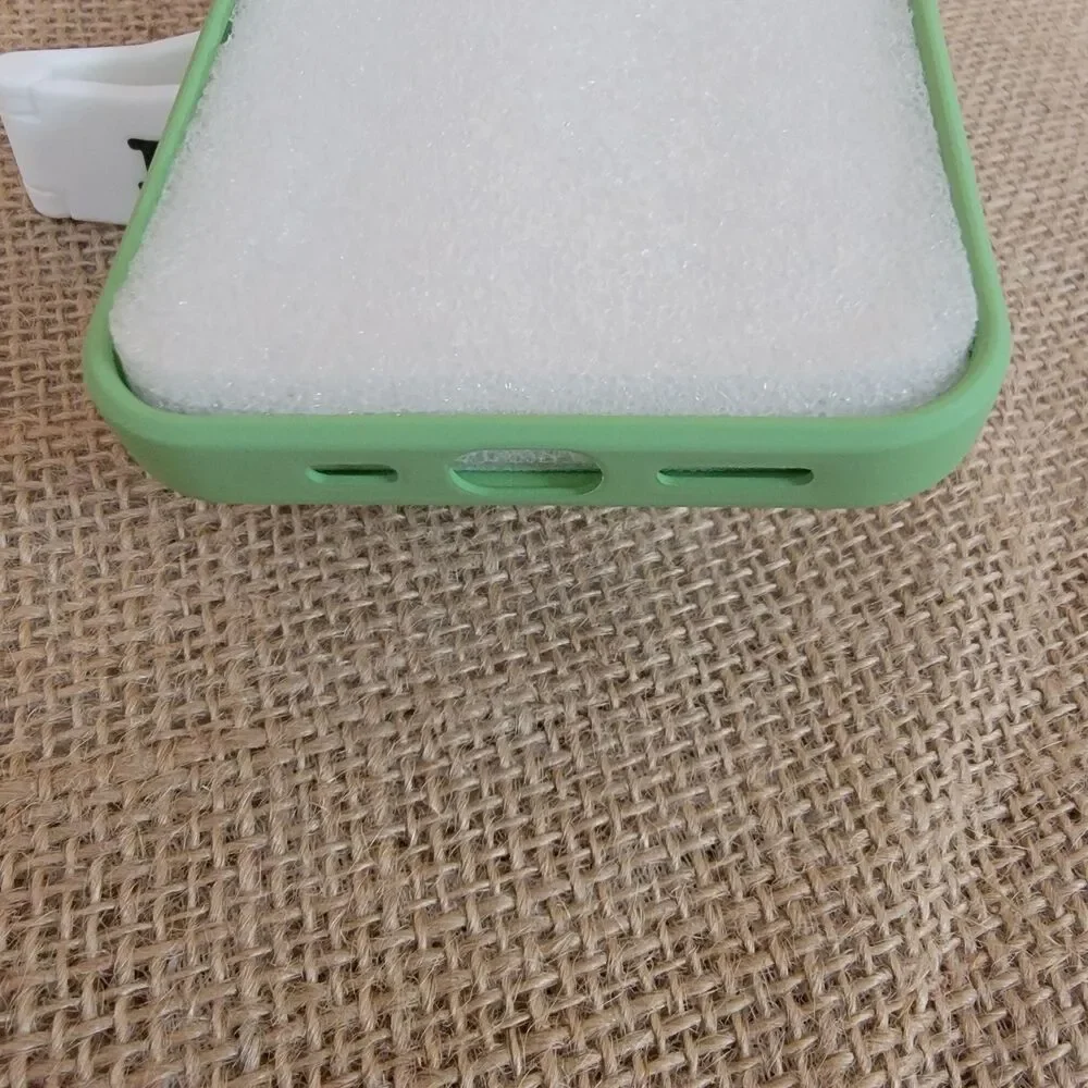 iPhone 6.1 Case 12 13 14 15 16 LILaux Green Salad New